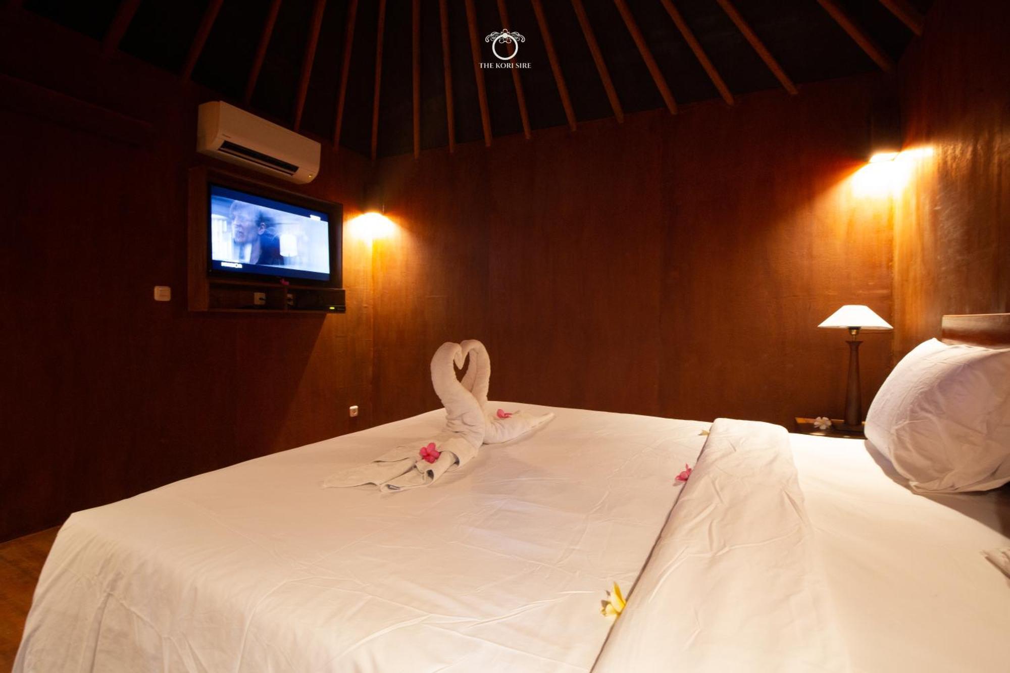 Hotel The Kori Sire Tanjung  Esterno foto